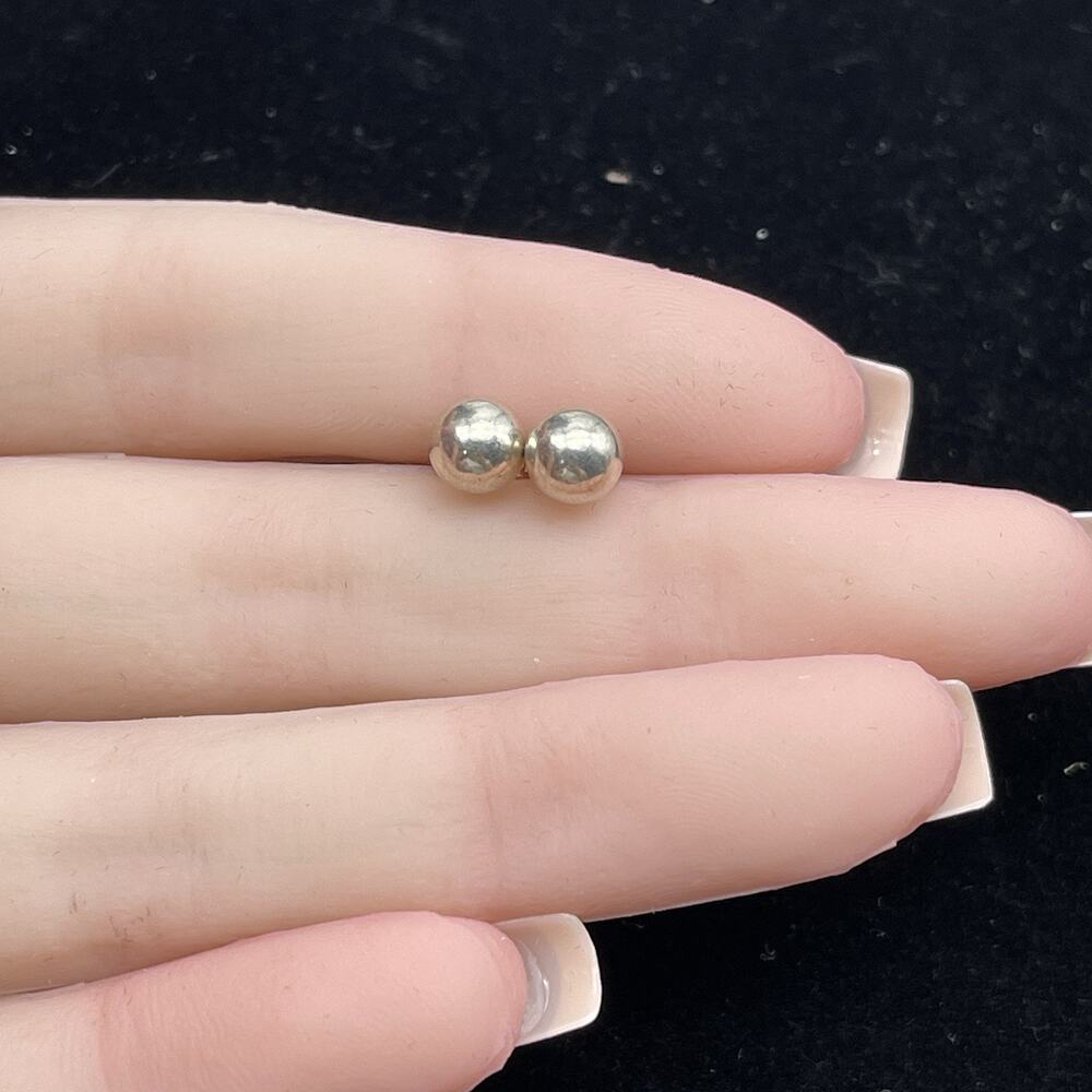 Sterling Silver 6mm Round Ball Stud Earrings 925 Simple Minimalist Classic - Picture 2 of 5